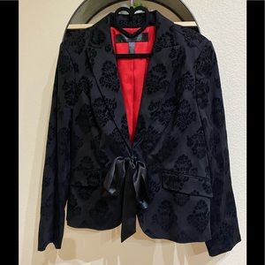 Apostrophe Black Blazer with Red Accents